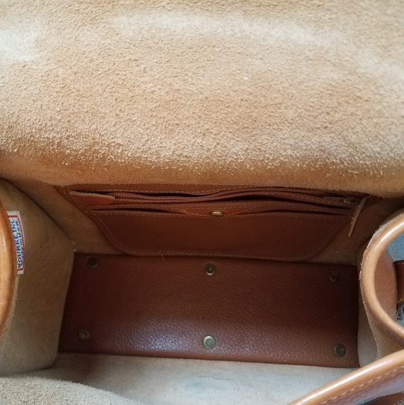 Vintage Dooney & Bourke Medium Essex Shoulder Bag - Picture 6 of 13